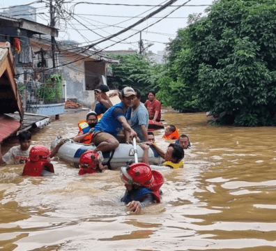 Bencana Alam-Tumpahan Minyak: Saat Keserakahan Industri Mengancam Laut RI